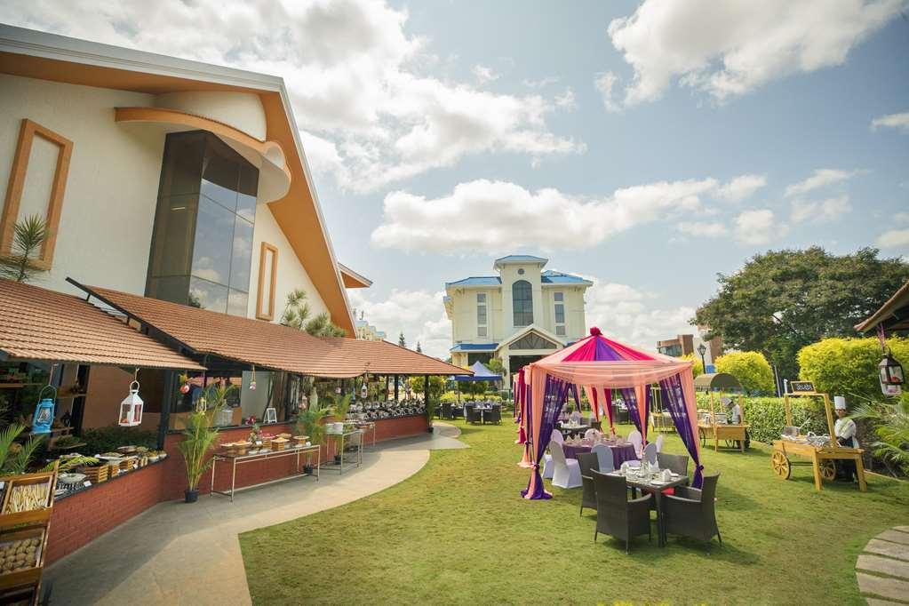 克拉克异国Spa情调度假酒店 Devanahalli 外观 照片