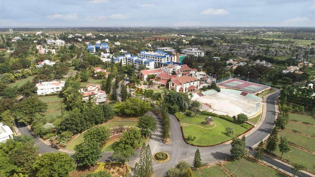 克拉克异国Spa情调度假酒店 Devanahalli 外观 照片