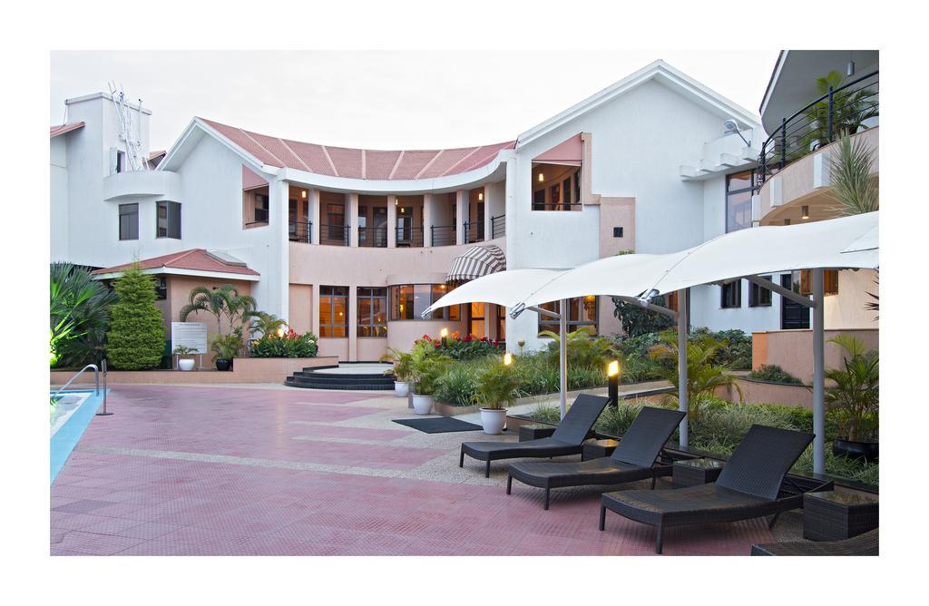 克拉克异国Spa情调度假酒店 Devanahalli 外观 照片
