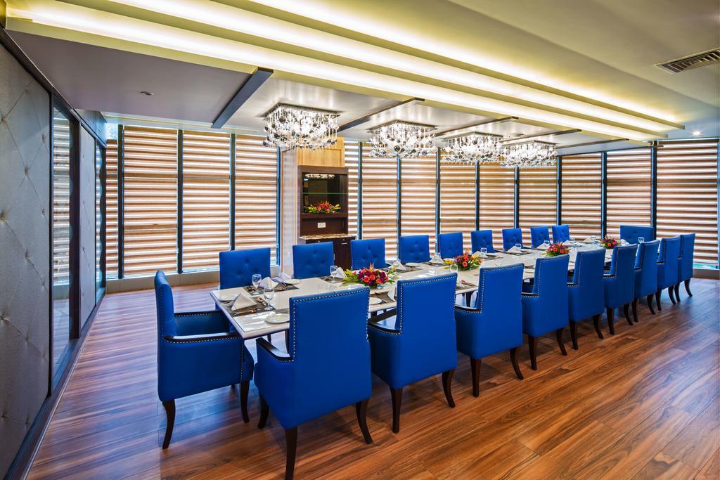 克拉克异国Spa情调度假酒店 Devanahalli 外观 照片